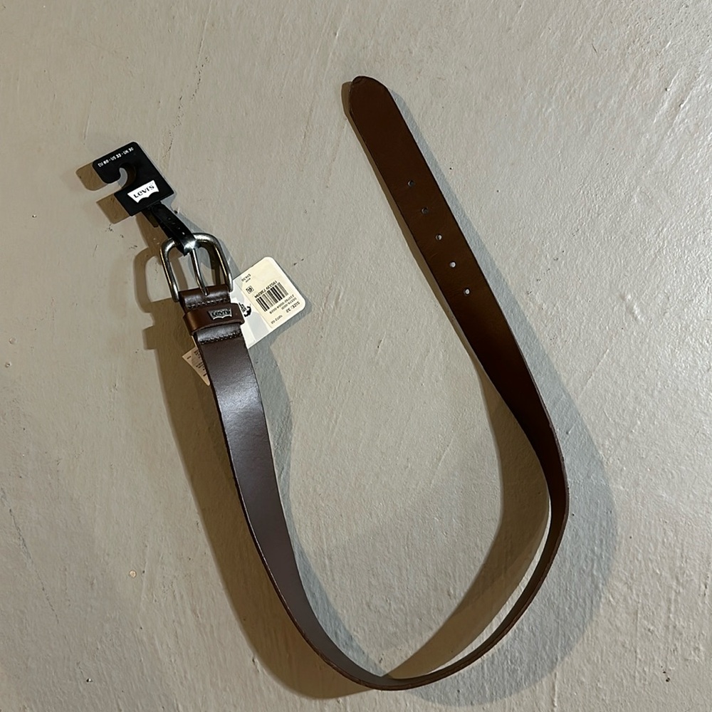 Never Used Size 32 Levi's Belt